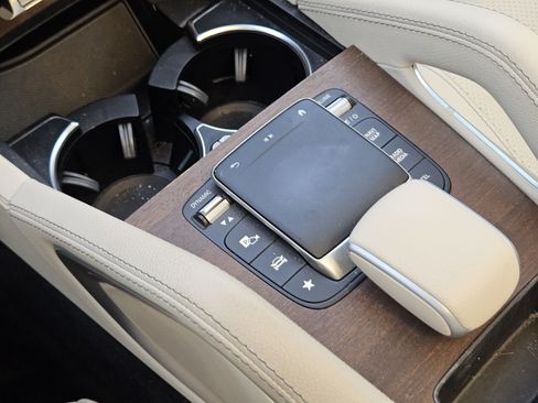 Certified 2022 Mercedes-Benz GLE 350 4MATIC image 12