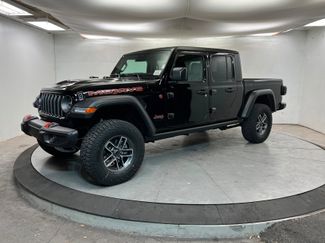 New 2026 Jeep Gladiator Mojave video 1