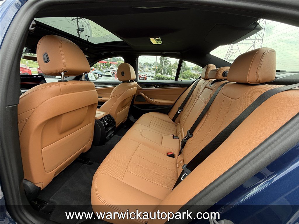 Used 2023 BMW 540i xDrive w/ Premium Package AWD/4WD image 21