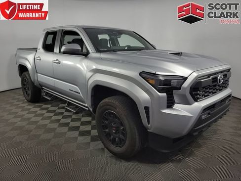 Used 2024 Toyota Tacoma TRD Sport RWD image 1
