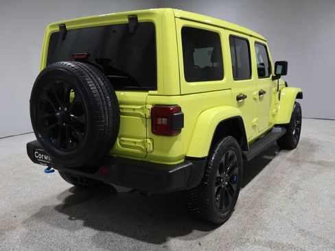 Used 2022 Jeep Wrangler Unlimited Sahara w/ Cold Weather Group image 2