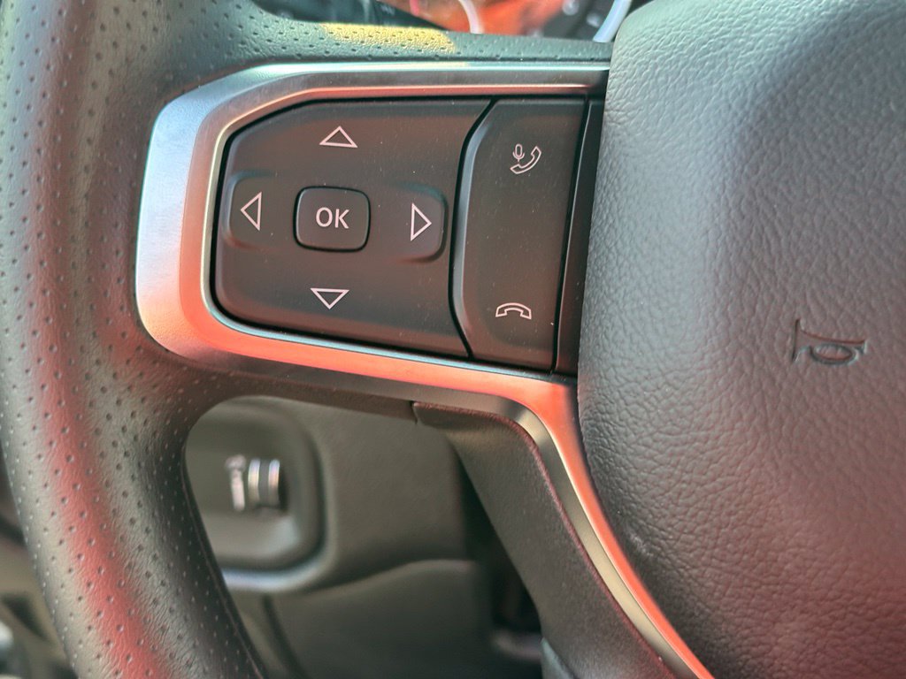 New 2026 RAM 1500 Express AWD/4WD image 30