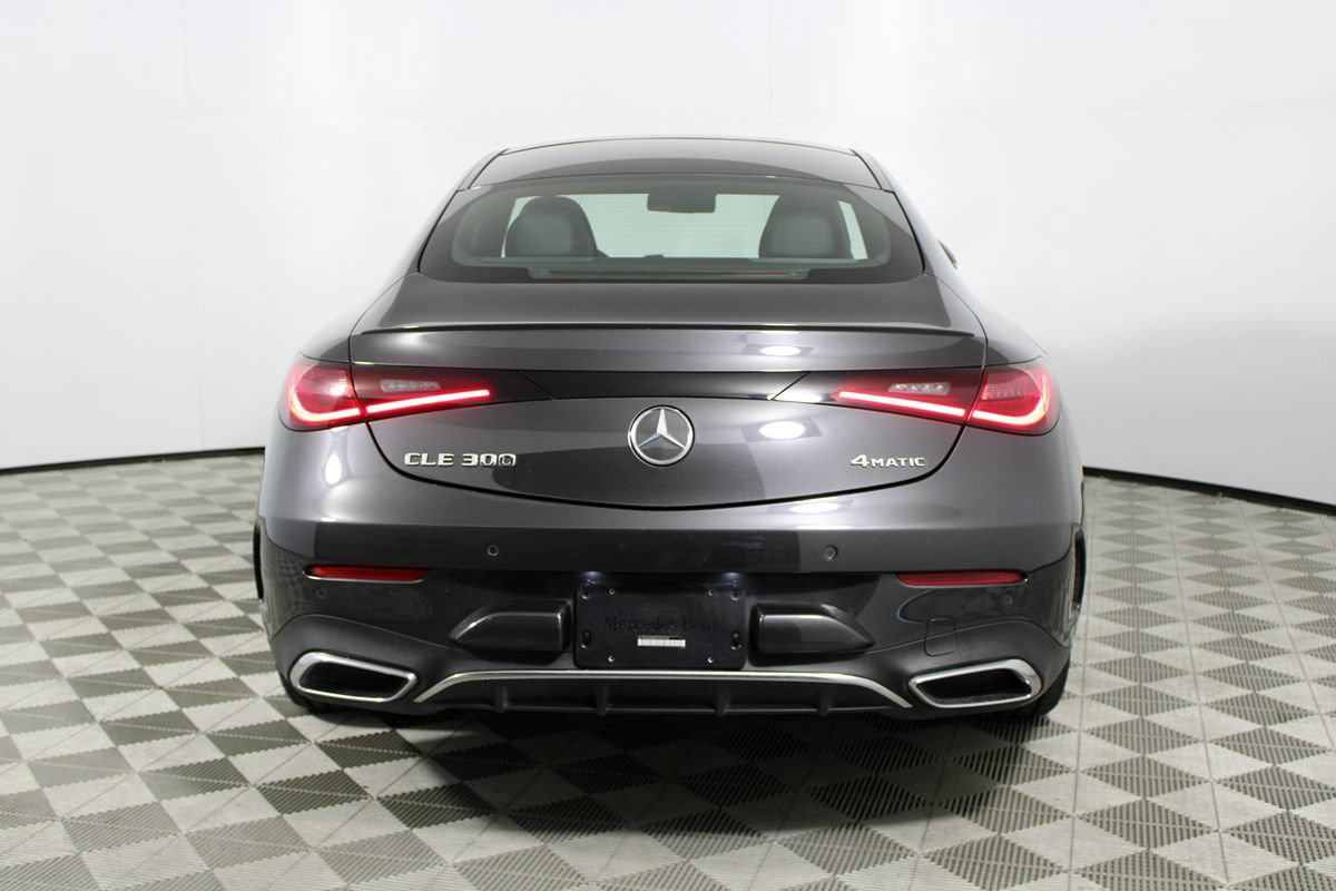 Used 2025 Mercedes-Benz CLE 300 4MATIC Coupe image 31