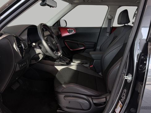Used 2023 Kia Soul GT-Line FWD image 22