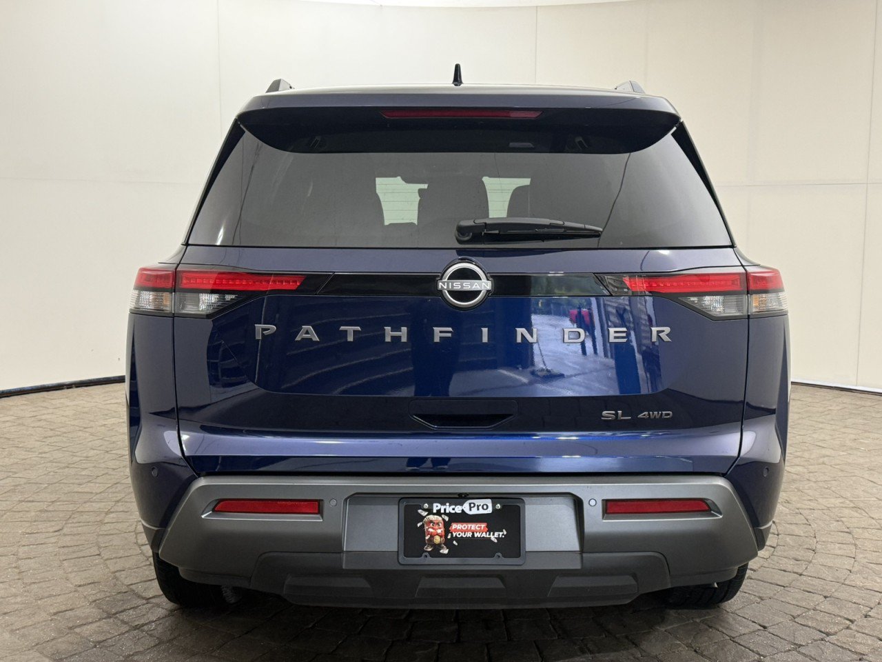 Used 2026 Nissan Pathfinder SL AWD/4WD image 6