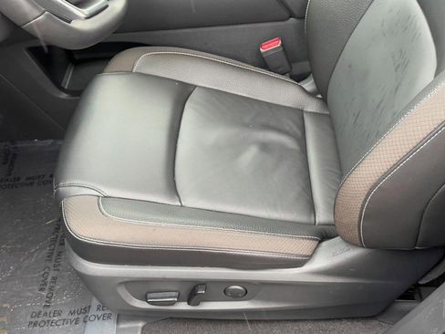 Used 2024 Nissan Pathfinder SL image 21