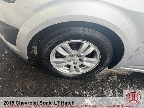 Used 2015 Chevrolet Sonic LT image 9