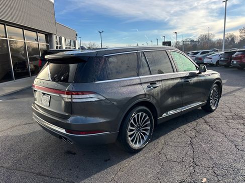 Used 2020 Lincoln Aviator Reserve image 7