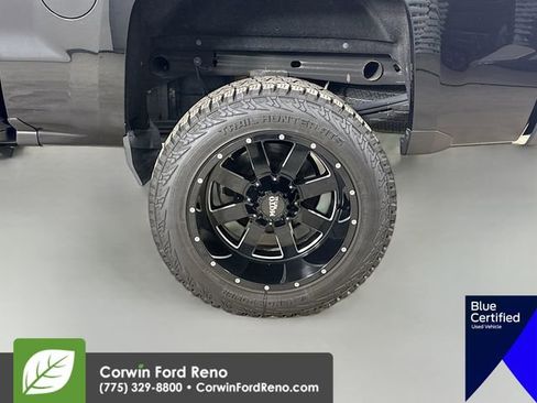 Used 2018 Chevrolet Silverado 1500 LT w/ All Star Edition image 34