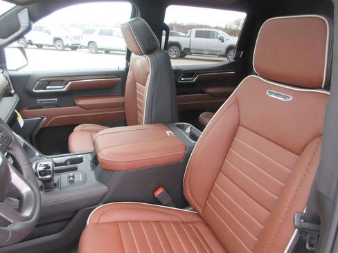 New 2026 GMC Sierra 1500 Denali Ultimate image 13