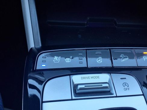 Used 2024 Hyundai Tucson Limited image 24