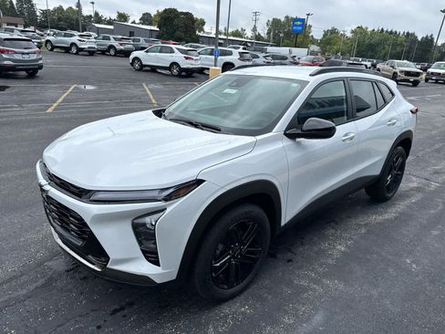 New 2026 Chevrolet Trax ACTIV w/ Driver Confidence Package image 11