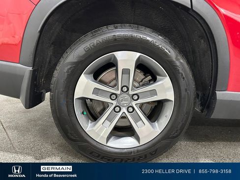 Used 2024 Honda Pilot EX-L image 10