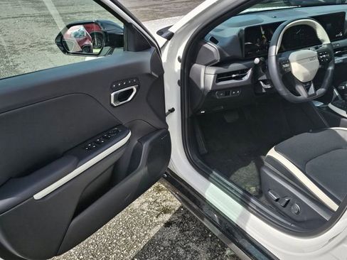 New 2026 Kia K4 GT-Line Turbo w/ GT-Line Premium Package FWD image 17