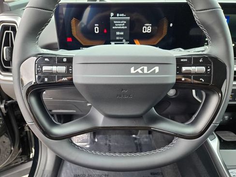 New 2026 Kia Sorento S FWD image 16