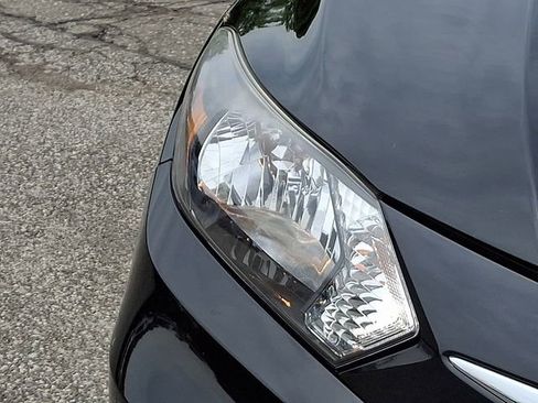 Used 2018 Honda HR-V LX image 27