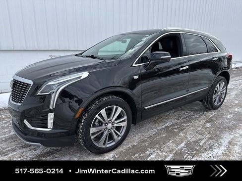 Certified 2025 Cadillac XT5 Premium Luxury image 30