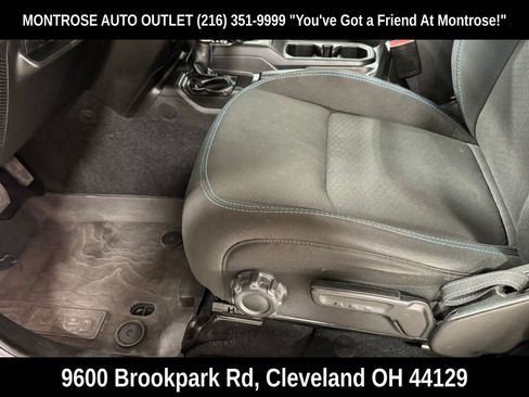 Used 2022 Jeep Wrangler Unlimited Rubicon 4xe w/ Cold Weather Group image 15