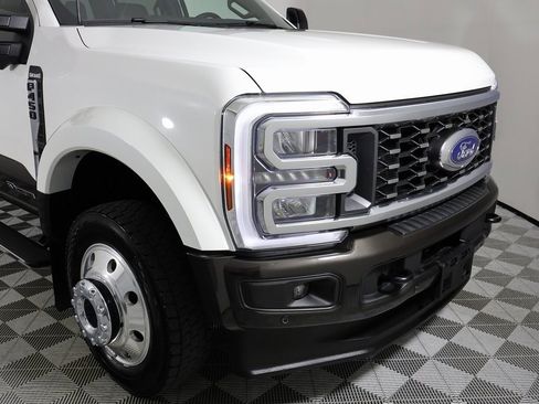 Used 2025 Ford F450 King Ranch w/ FX4 Off-Road Package image 50