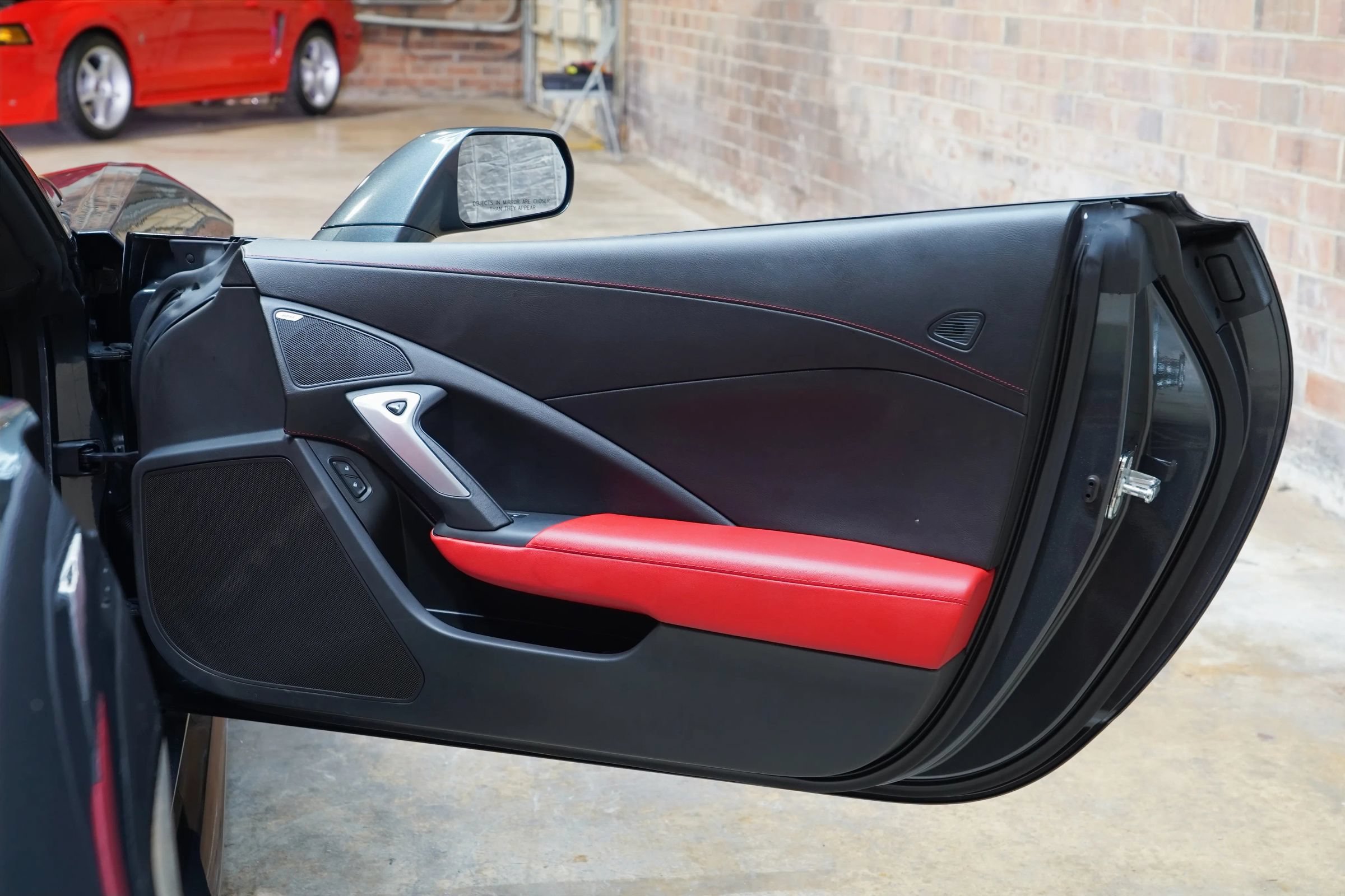 Used 2017 Chevrolet Corvette Stingray Coupe RWD image 46