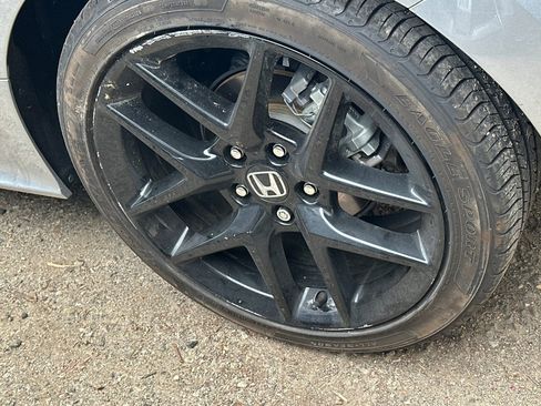 Used 2025 Honda Civic Sport image 8