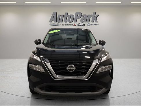 Used 2023 Nissan Rogue SV AWD/4WD image 2