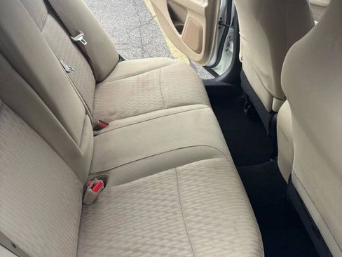 Used 2016 Nissan Altima 2.5 S w/ Power Driver Seat Package FWD image 2