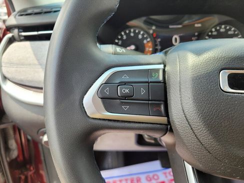 Used 2022 Jeep Compass Latitude image 24