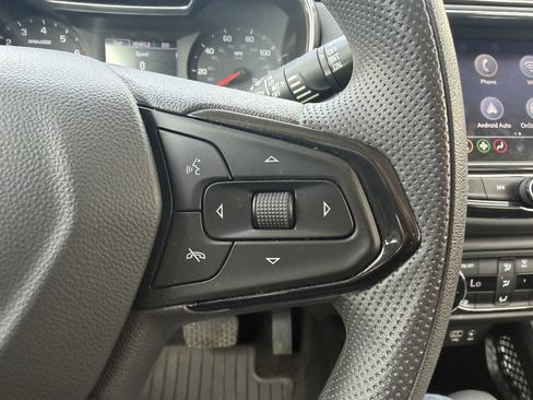 Used 2021 Chevrolet TrailBlazer LT w/ Convenience Package FWD image 20