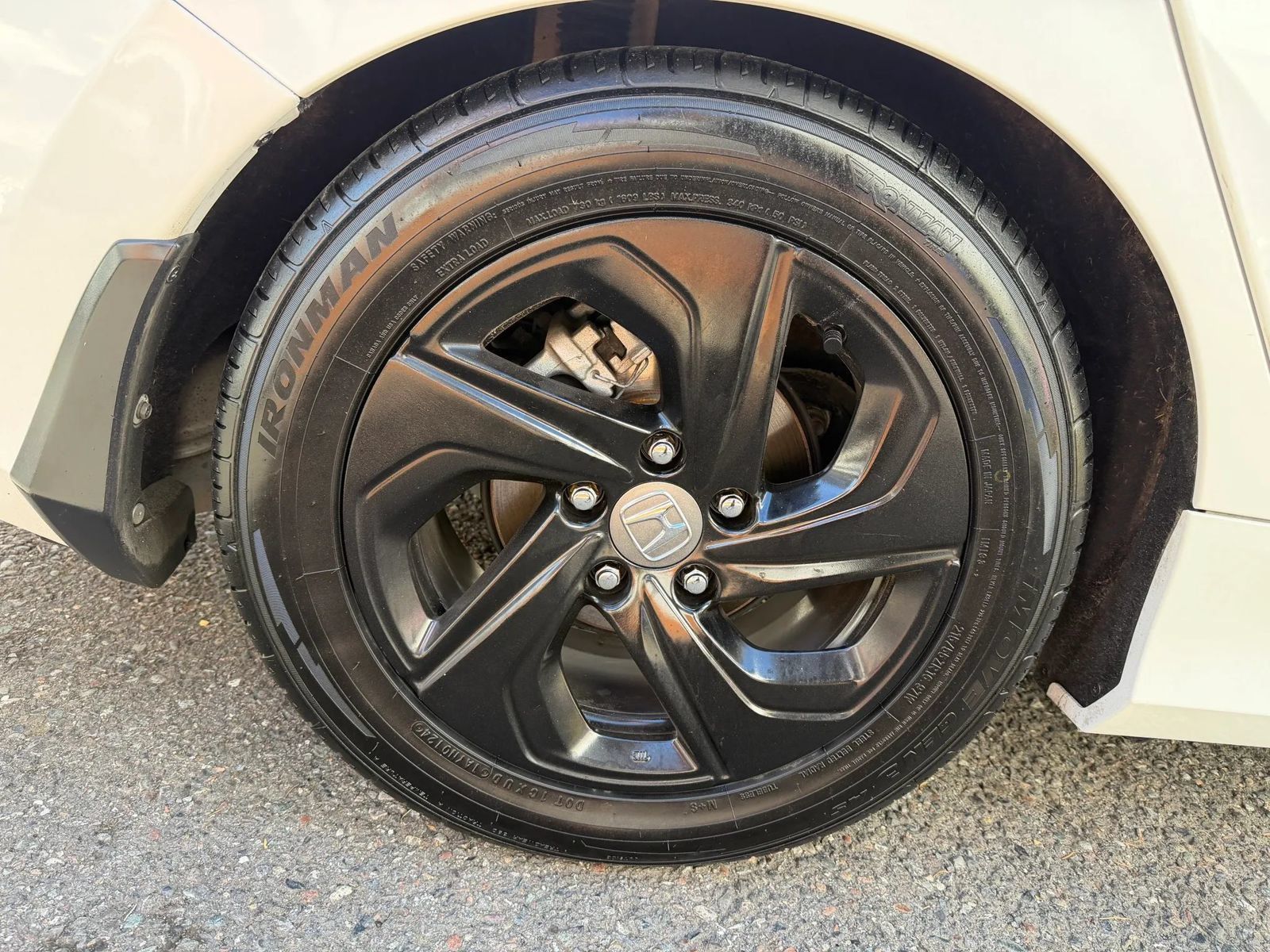 Used 2019 Honda Insight LX image 13