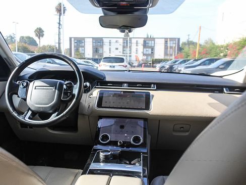 Used 2020 Land Rover Range Rover Velar S AWD/4WD image 13