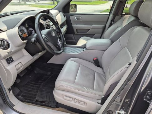 Used 2013 Honda Pilot Touring image 12
