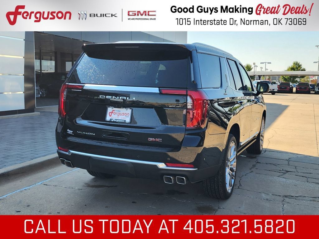 New 2026 GMC Yukon Denali w/ Denali Reserve Package AWD/4WD image 3