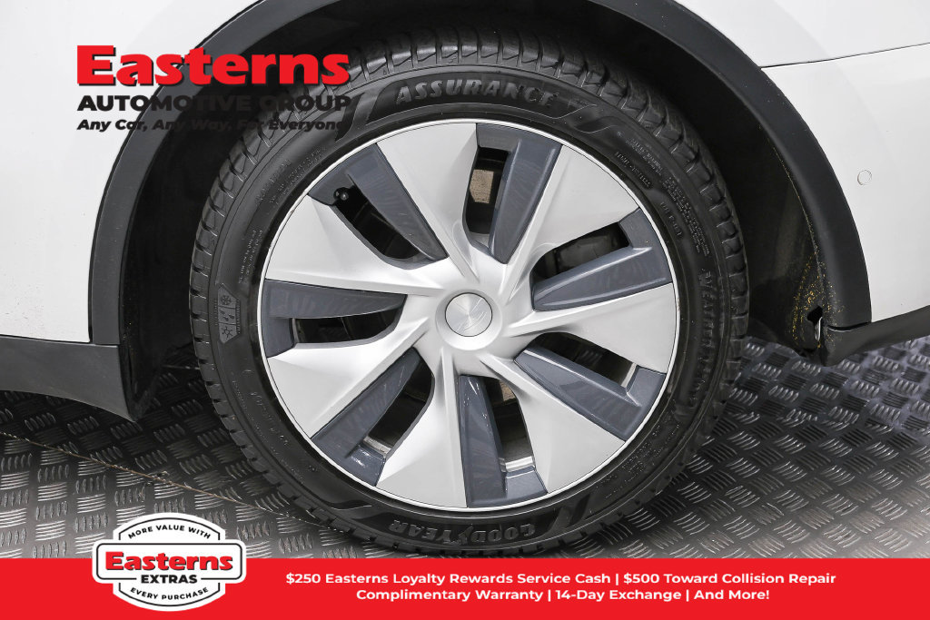 Used 2020 Tesla Model Y Long Range AWD/4WD image 9