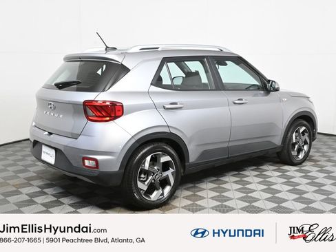 Certified 2023 Hyundai Venue SEL image 28