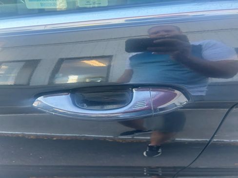 Used 2020 Ford Edge SEL image 15