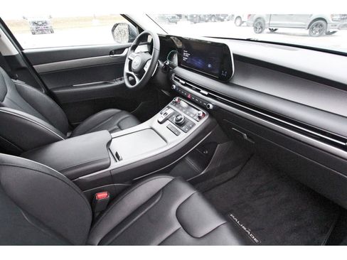 Used 2024 Hyundai Palisade SEL image 27