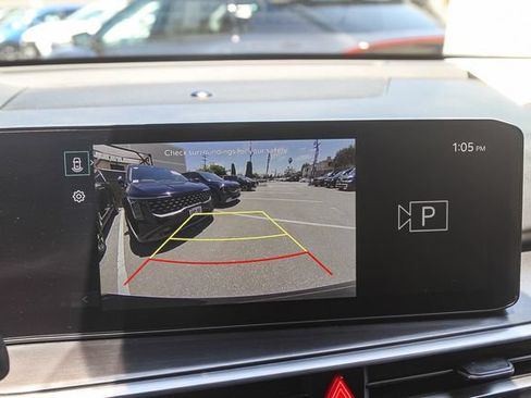 Certified 2024 Kia Sorento LX FWD image 25