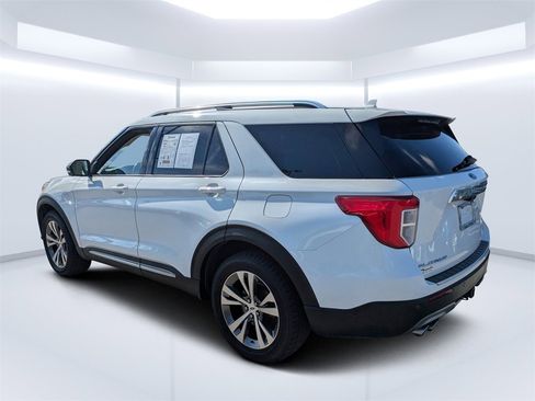 Used 2020 Ford Explorer Platinum w/ Premium Technology Package image 5