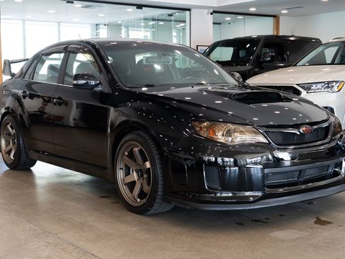 Used 2014 Subaru Impreza WRX STI image 3