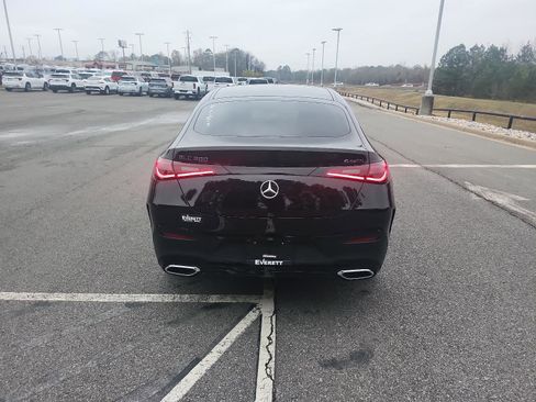 Used 2024 Mercedes-Benz GLC 300 GLC 300 GLC 300 4MATIC Coupe image 4