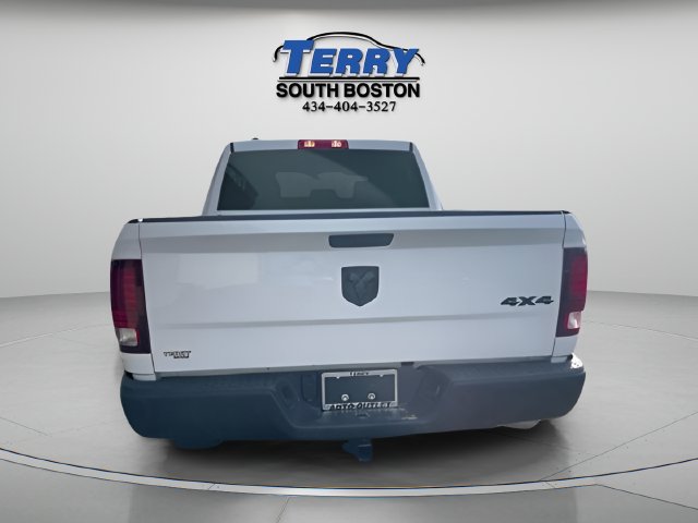 Used 2024 RAM 1500 Warlock AWD/4WD image 6