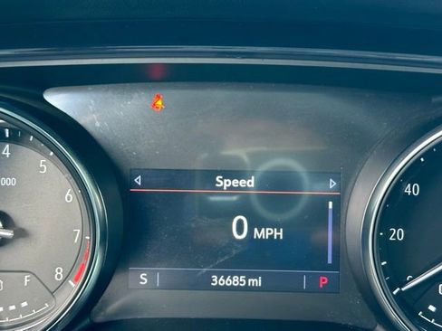 Used 2023 Buick Encore GX Select FWD image 41