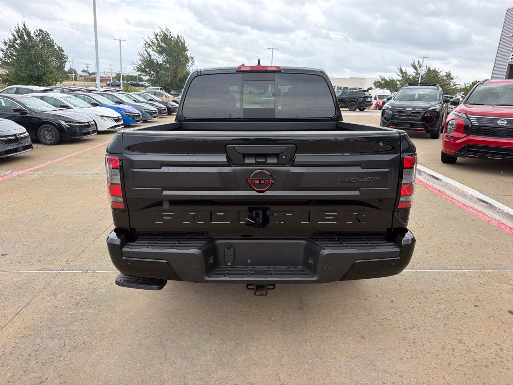Used 2026 Nissan Frontier PRO-4X w/ Tow Package AWD/4WD image 4