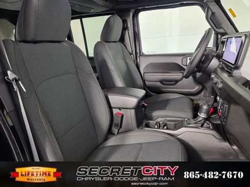 New 2026 Jeep Wrangler Unlimited Sport image 31