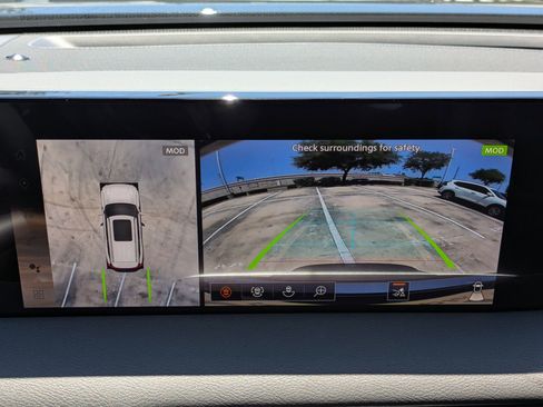 New 2026 Nissan Armada SL w/ Captain's Chari Seat Package image 15