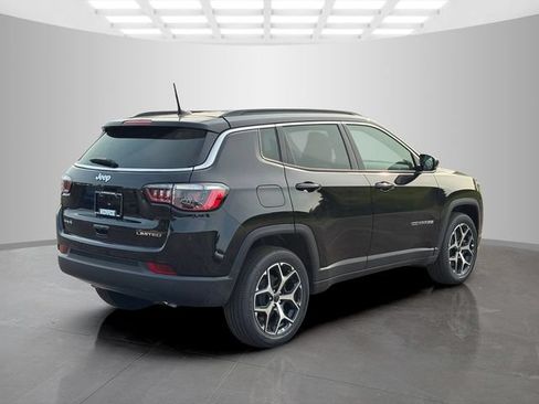 New 2026 Jeep Compass Limited AWD/4WD image 7