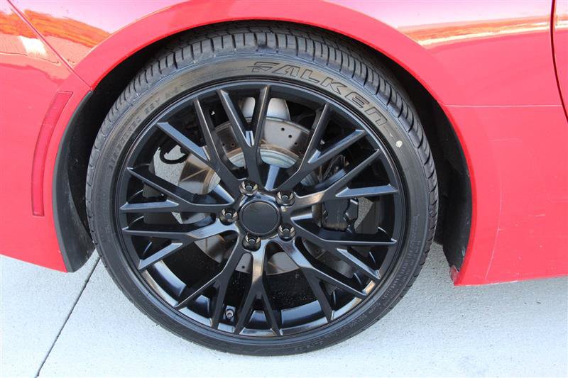 Used 2014 Chevrolet Corvette Stingray Convertible w/ 2LT Preferred Equipment Group RWD image 33