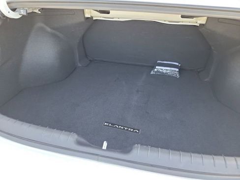 Certified 2025 Hyundai Elantra Blue image 22