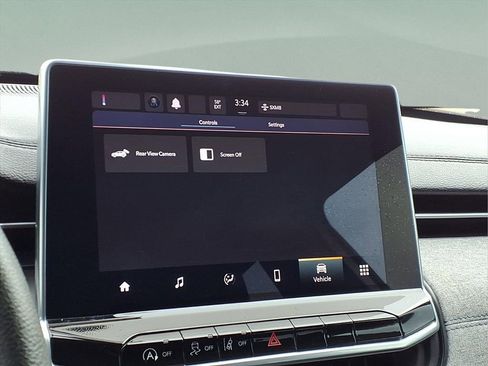 Used 2023 Jeep Compass Sport image 27